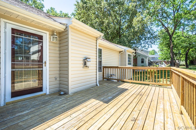 13310 Lora Lynn Road Chester, VA 23831 - Photo 32 of 39