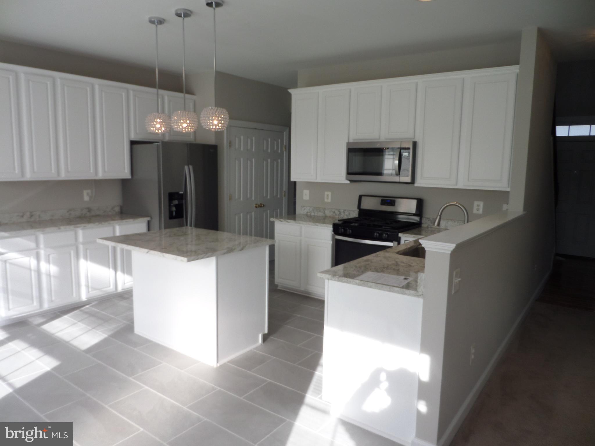 9056 Furey Road Lorton, VA 22079 - Photo 11 of 62 Gallery Image 11