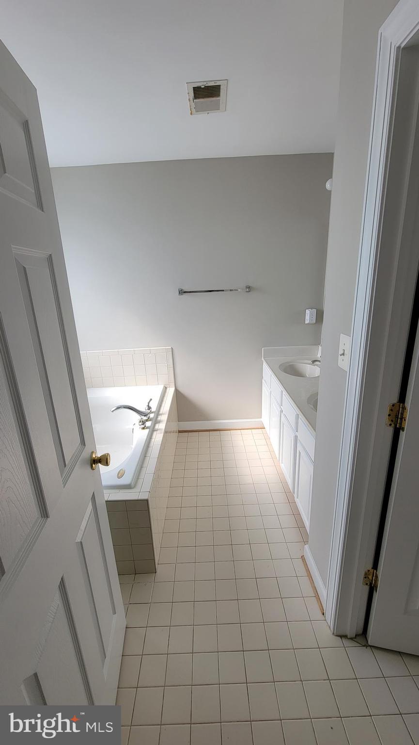 9056 Furey Road Lorton, VA 22079 - Photo 37 of 62 Gallery Image 37