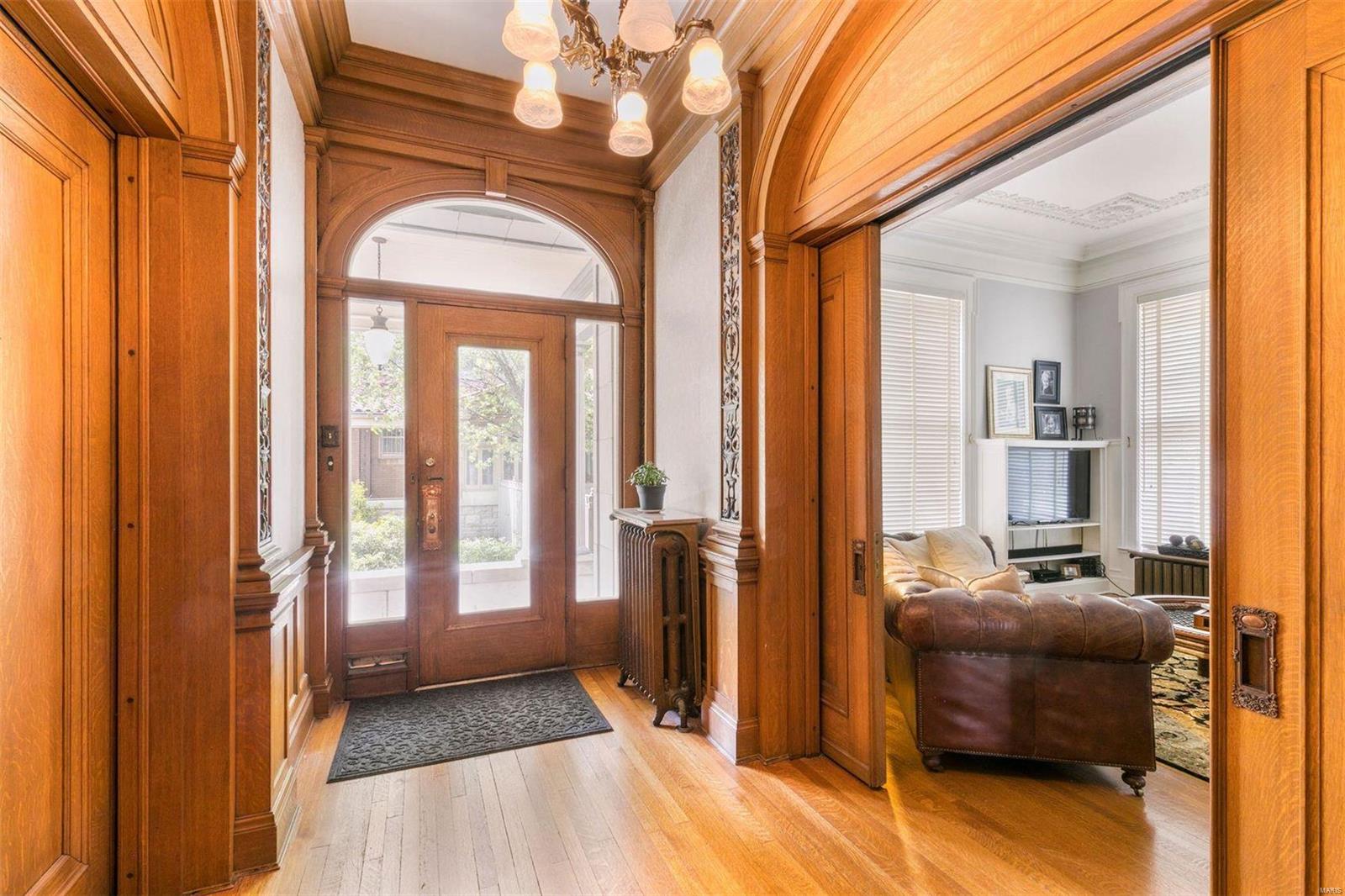 37 Washington Terrace St. Louis, MO 63112 - Photo 15 of 65