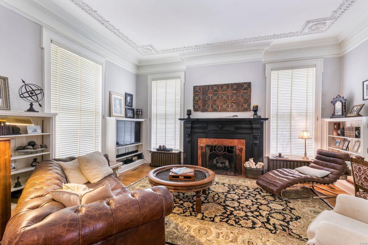 37 Washington Terrace St. Louis, MO 63112 - Photo 16 of 65