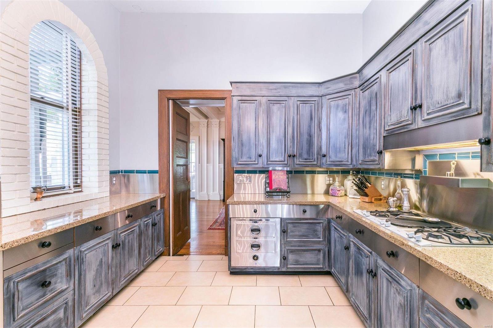 37 Washington Terrace St. Louis, MO 63112 - Photo 25 of 65