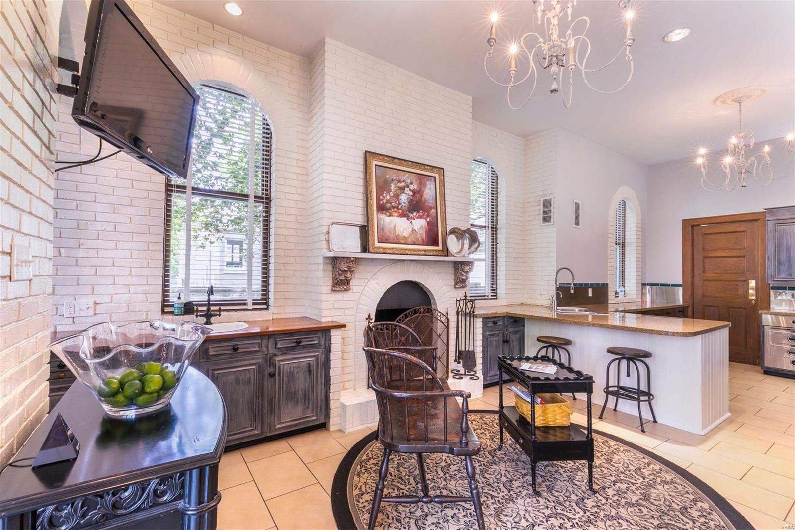 37 Washington Terrace St. Louis, MO 63112 - Photo 28 of 65