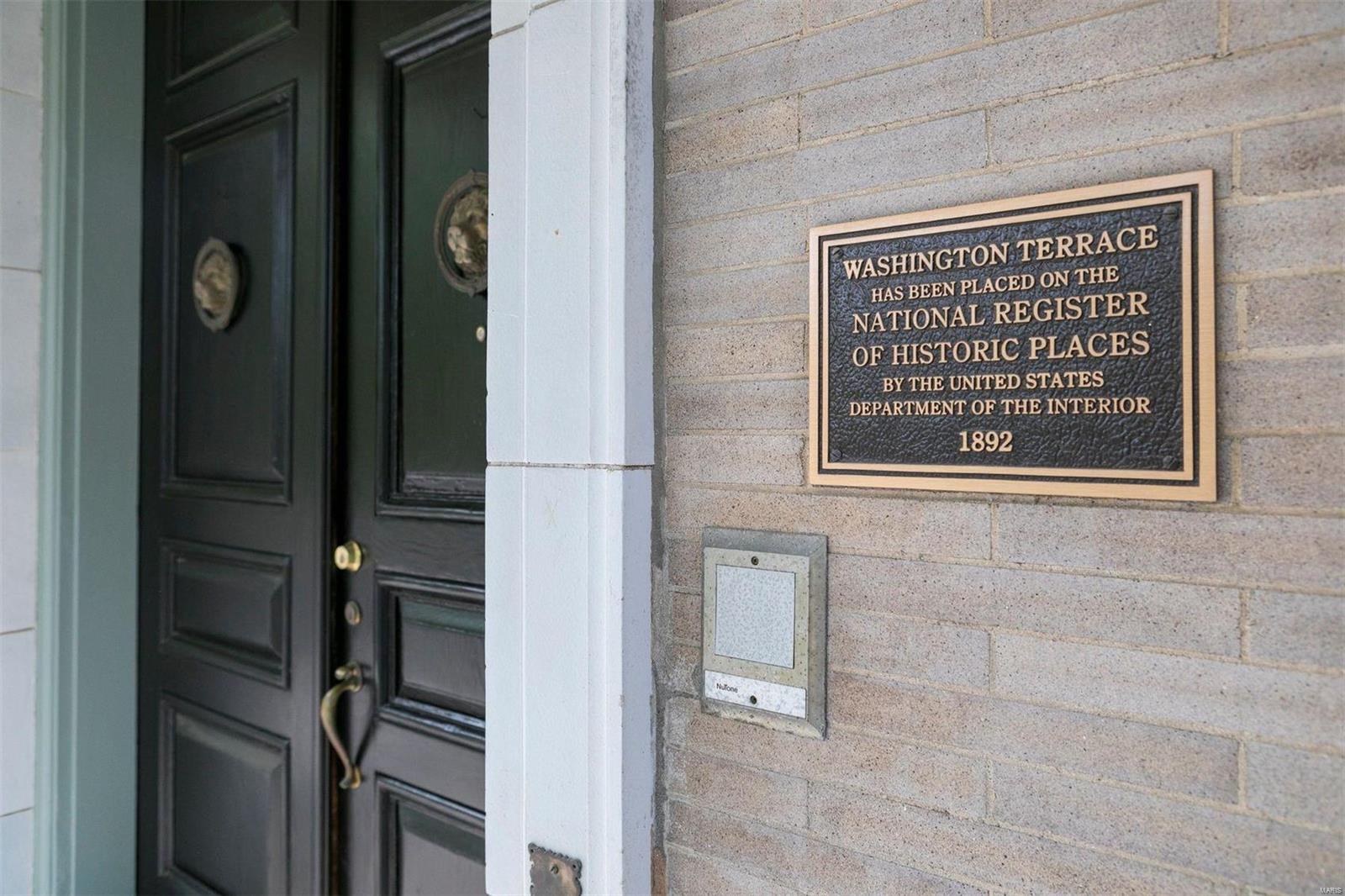 37 Washington Terrace St. Louis, MO 63112 - Photo 5 of 65