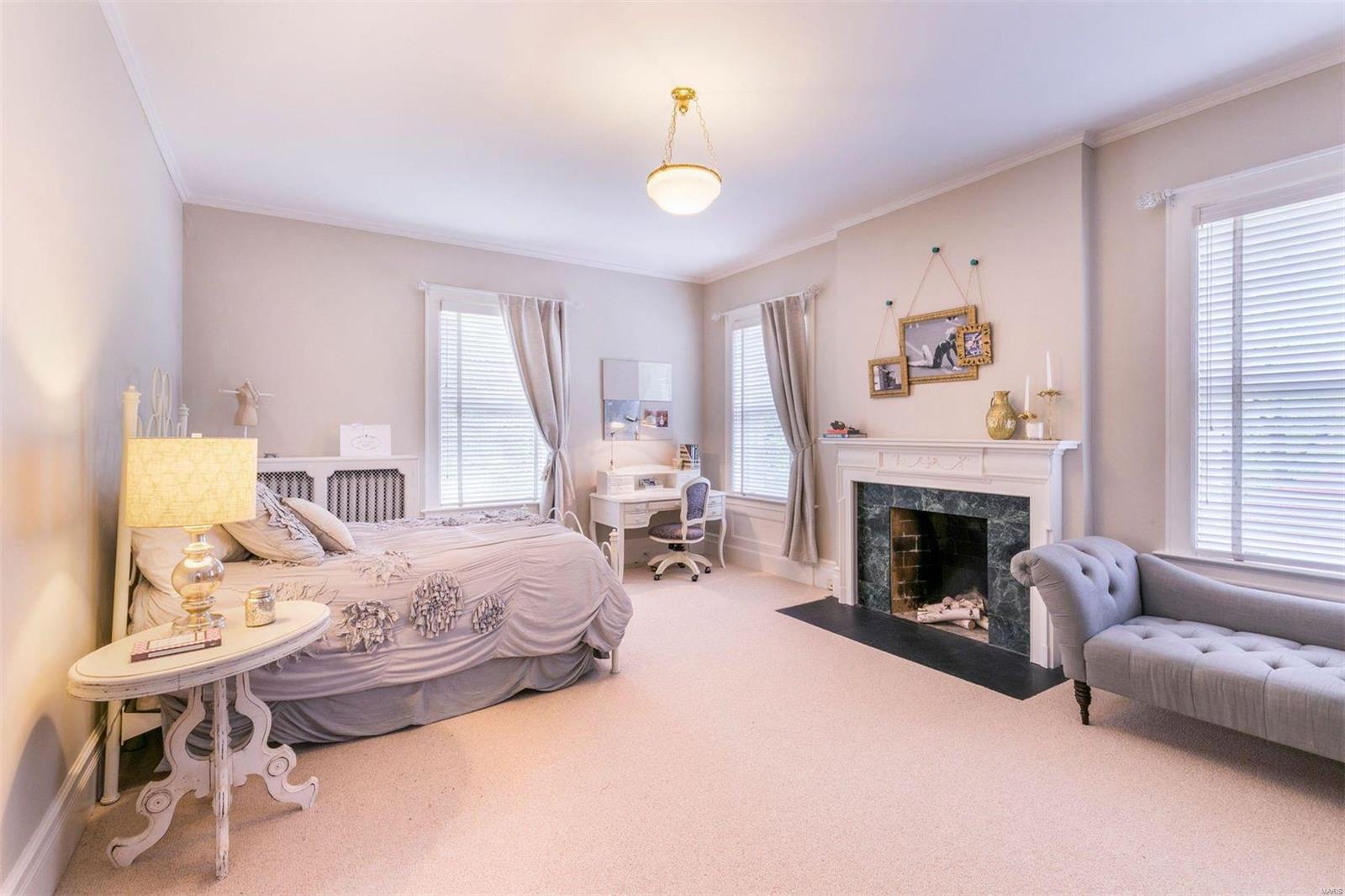 37 Washington Terrace St. Louis, MO 63112 - Photo 42 of 65