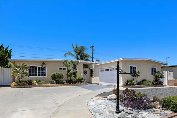 $880,000 | 8407 Locust Drive, Buena Park, CA 90620