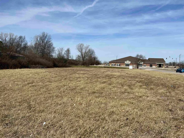 $300,000 | 0 West Hessler, Muncie, IN 47304