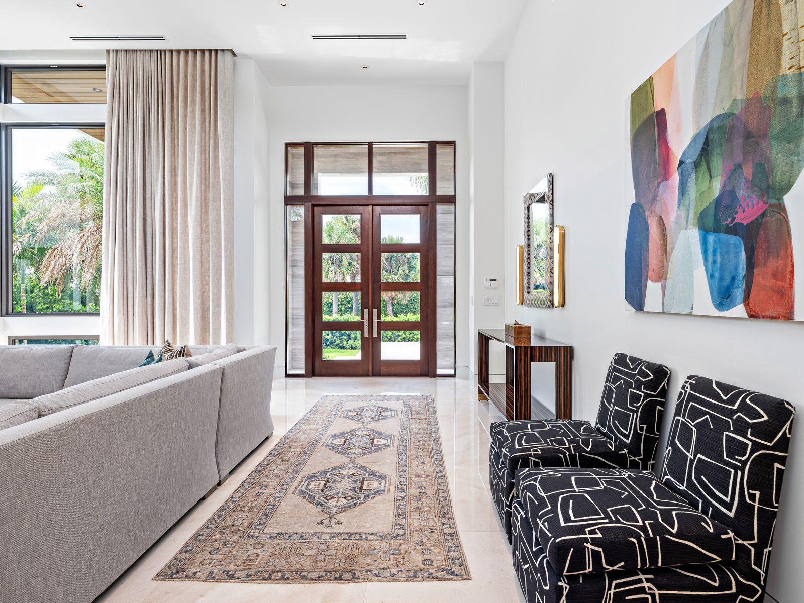 135 Churchill Road West Palm Beach, FL 33405 - Photo 14 of 46 Interior