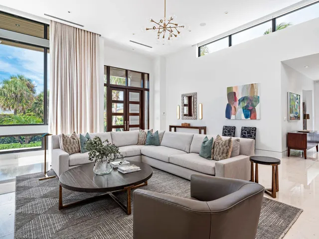 $35,000 | 135 Churchill Road, West Palm Beach, FL 33405