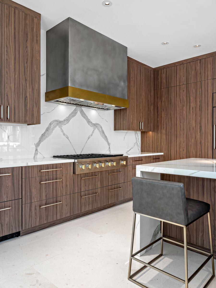 135 Churchill Road West Palm Beach, FL 33405 - Photo 21 of 46 Interior