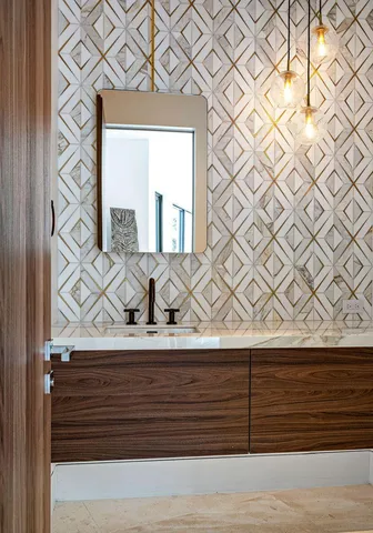 $35,000 | 135 Churchill Road, West Palm Beach, FL 33405