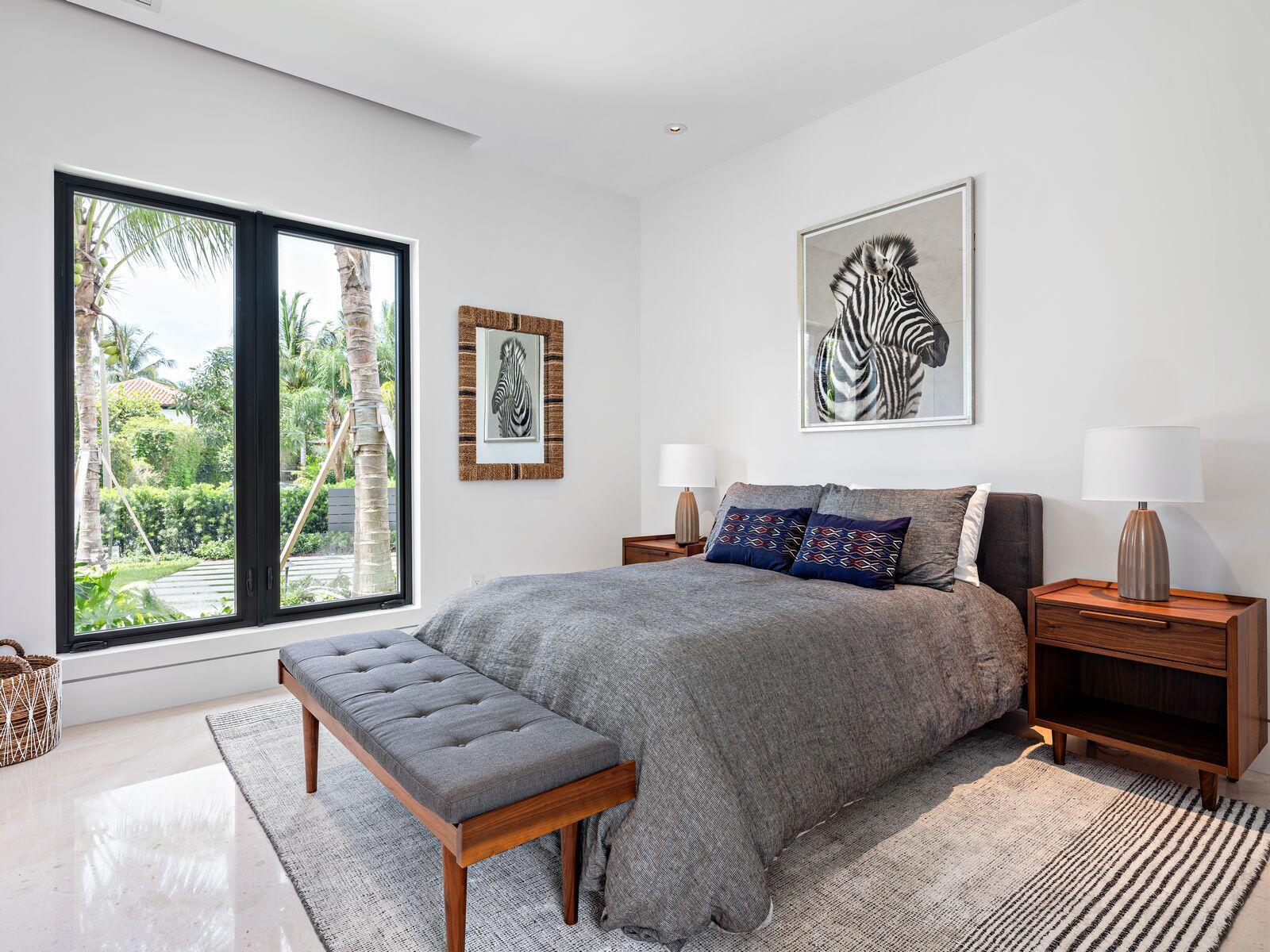 135 Churchill Road West Palm Beach, FL 33405 - Photo 29 of 46 Interior