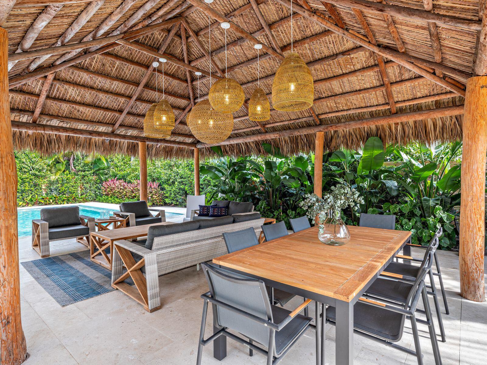 135 Churchill Road West Palm Beach, FL 33405 - Photo 6 of 46 Exterior