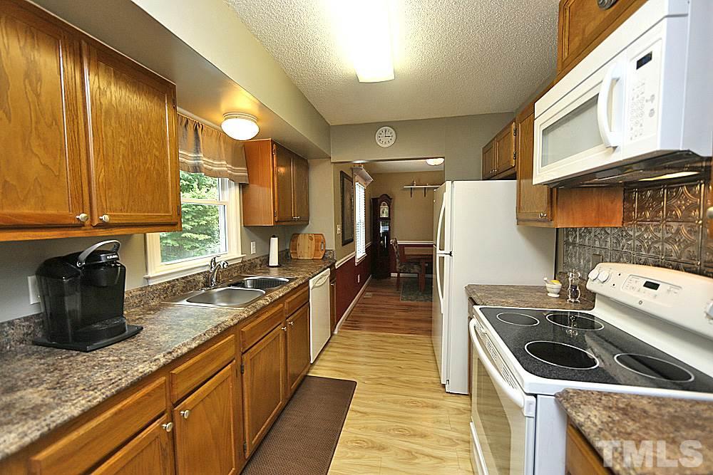 12604 Oneal Road Wake Forest, NC 27587 - Photo 19 of 24 looking into Breakfast area