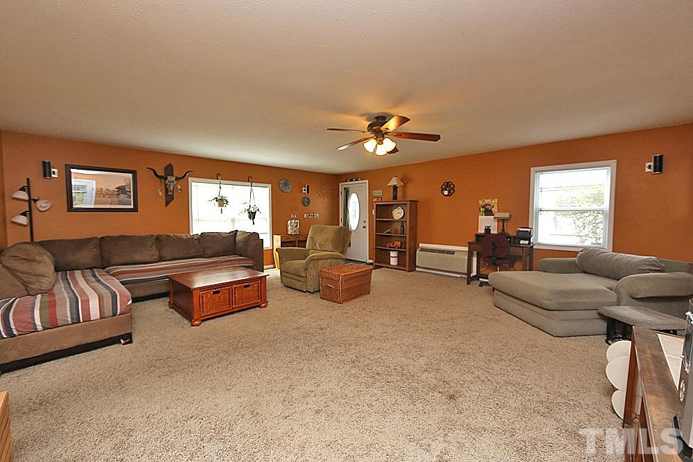 12604 Oneal Road Wake Forest, NC 27587 - Photo 23 of 24 Huge den