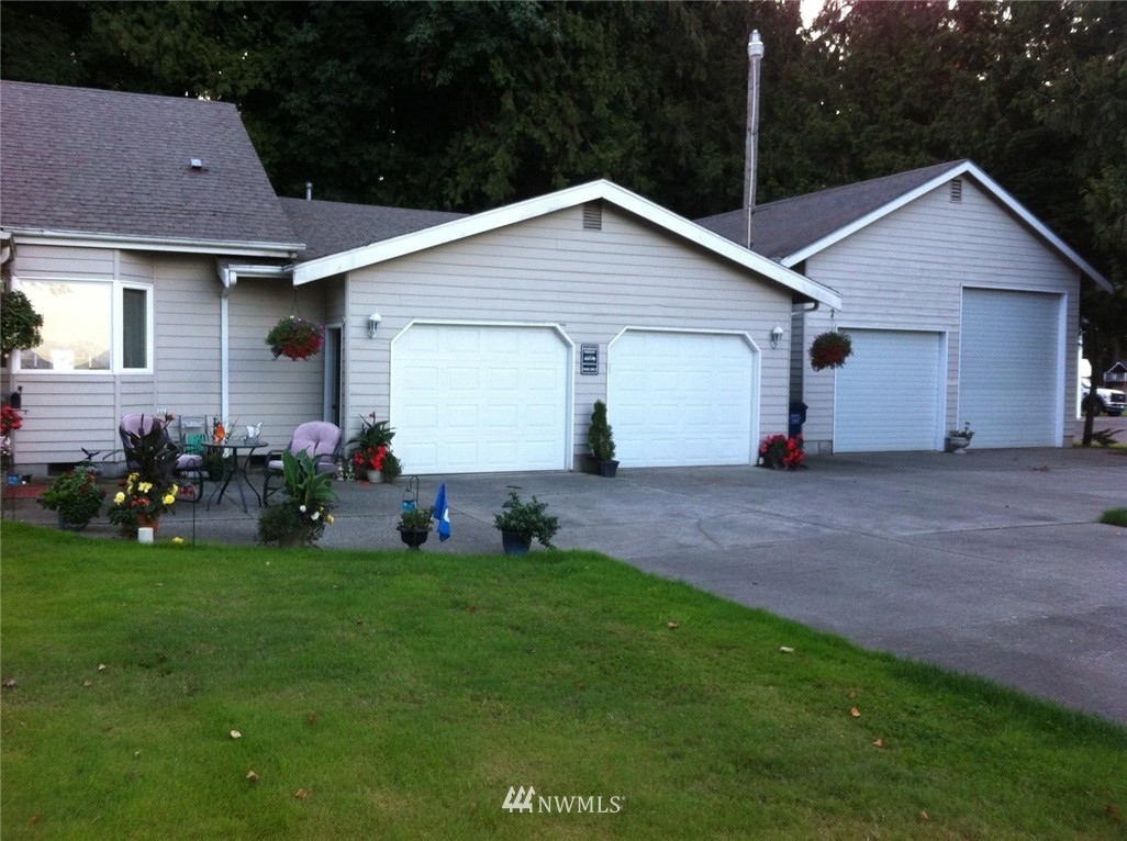 602 Loomis Trail Road Lynden, WA 98264 - Photo 3 of 15