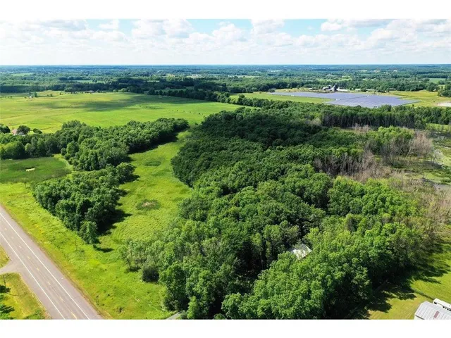 $229,900 | 169-xx Lake Boulevard, Shafer, MN 55074