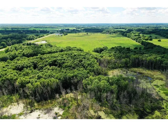 $229,900 | 169-xx Lake Boulevard, Shafer, MN 55074