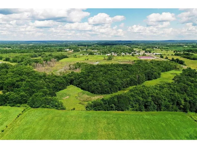 $229,900 | 169-xx Lake Boulevard, Shafer, MN 55074