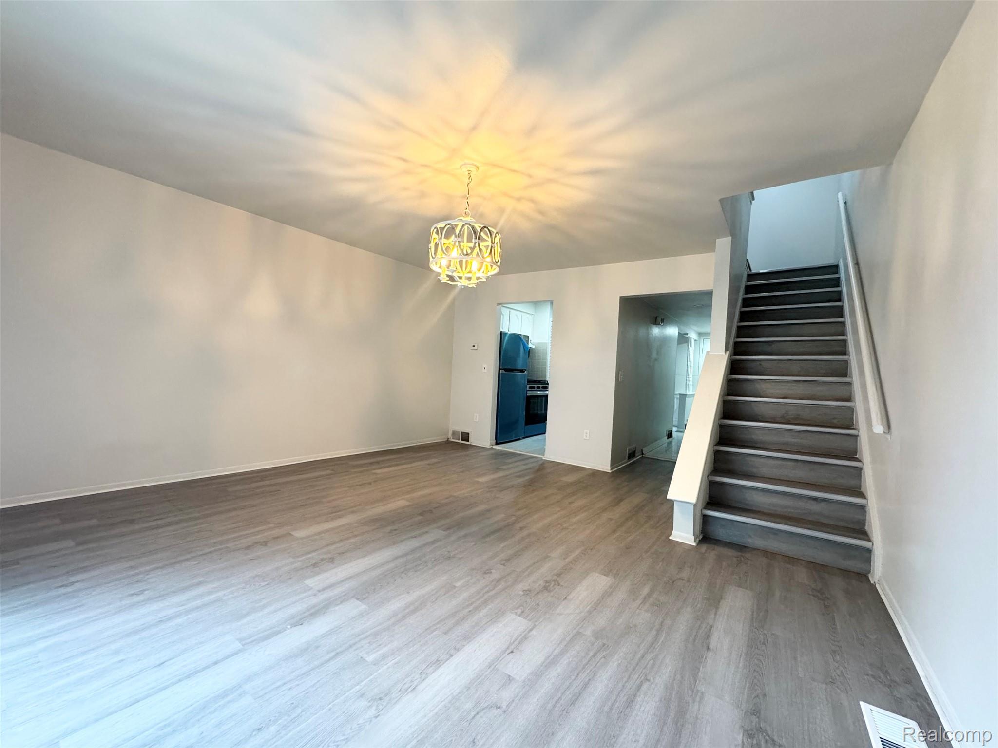 4386 15 Mile Road, Unit 64 Sterling Heights, MI 48310 - Photo 5 of 23 IMG_9580.jpeg