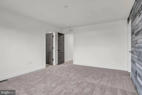 $435,990 | 2160 South Autumn Chase Drive, Mechanicsburg, PA 17055