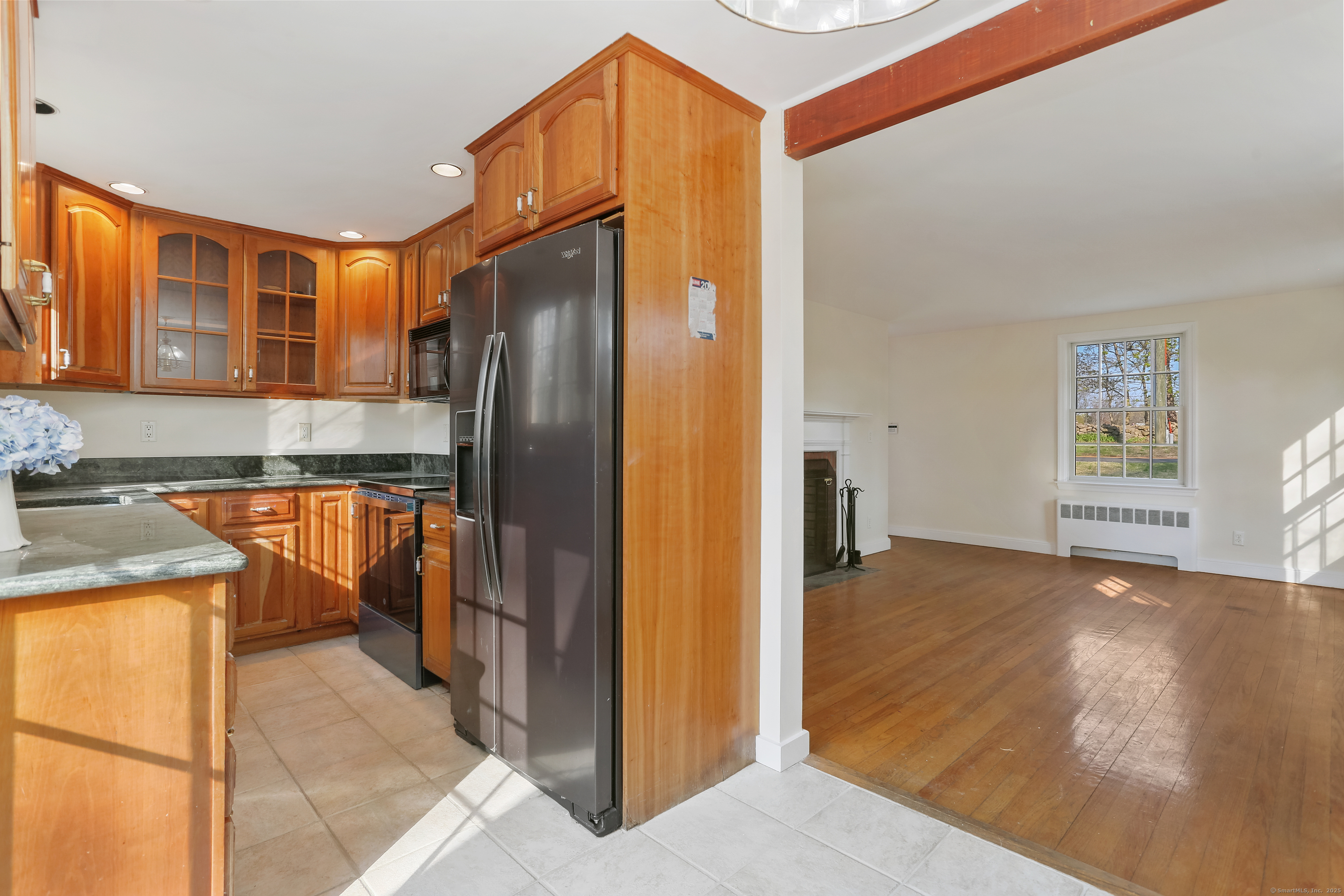 219 Hollow Tree Ridge Road Darien, CT 06820 - Photo 8 of 27 Stainless appliances and granite counter top.