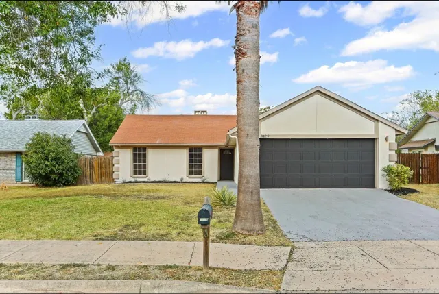 $2,375 | 3429 Turnabout Loop, Schertz, TX 78108