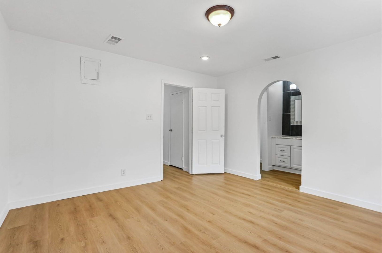 3429 Turnabout Loop Schertz, TX 78108 - Photo 16 of 21