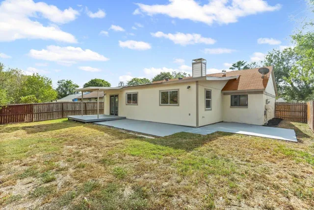 $2,375 | 3429 Turnabout Loop, Schertz, TX 78108