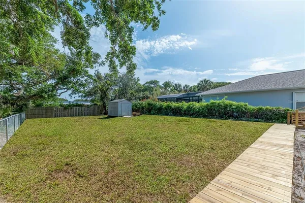 $699,000 | 833 12th Avenue, New Smyrna Beach, FL 32169