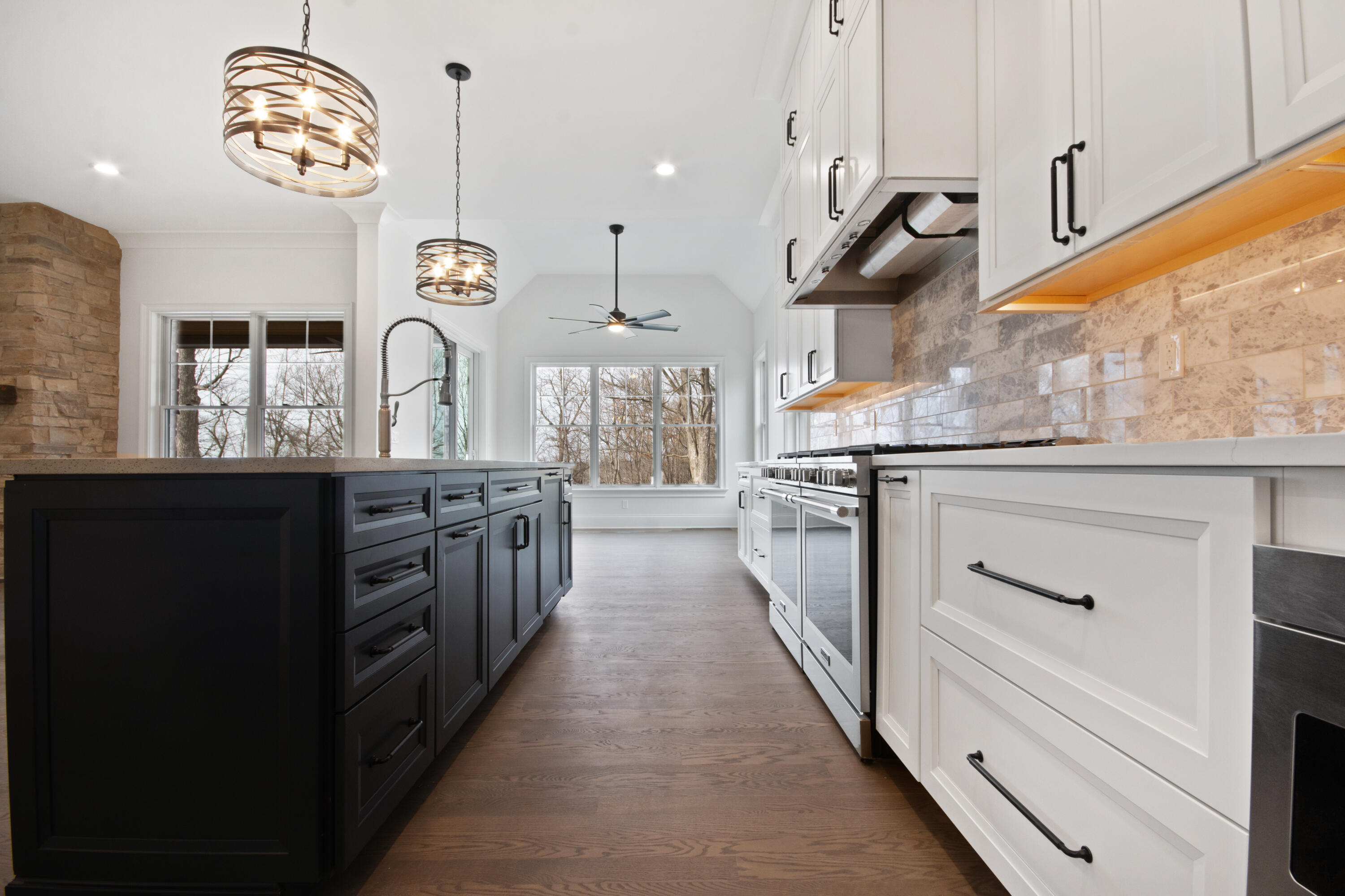 N2692 Forest Drive Geneva, WI 53147 - Photo 7 of 36 _DSC2350