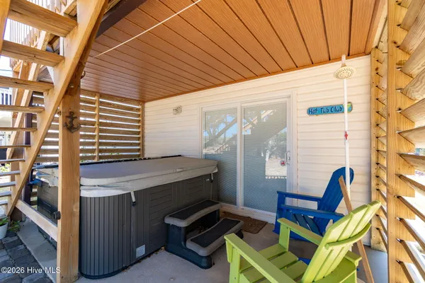 $500,000 | 7 Bermuda Greens, Pine Knoll Shores, NC 28512