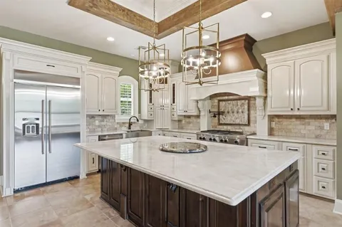 $575,500 | 438 Cassidy Drive, Jennings, LA 70546