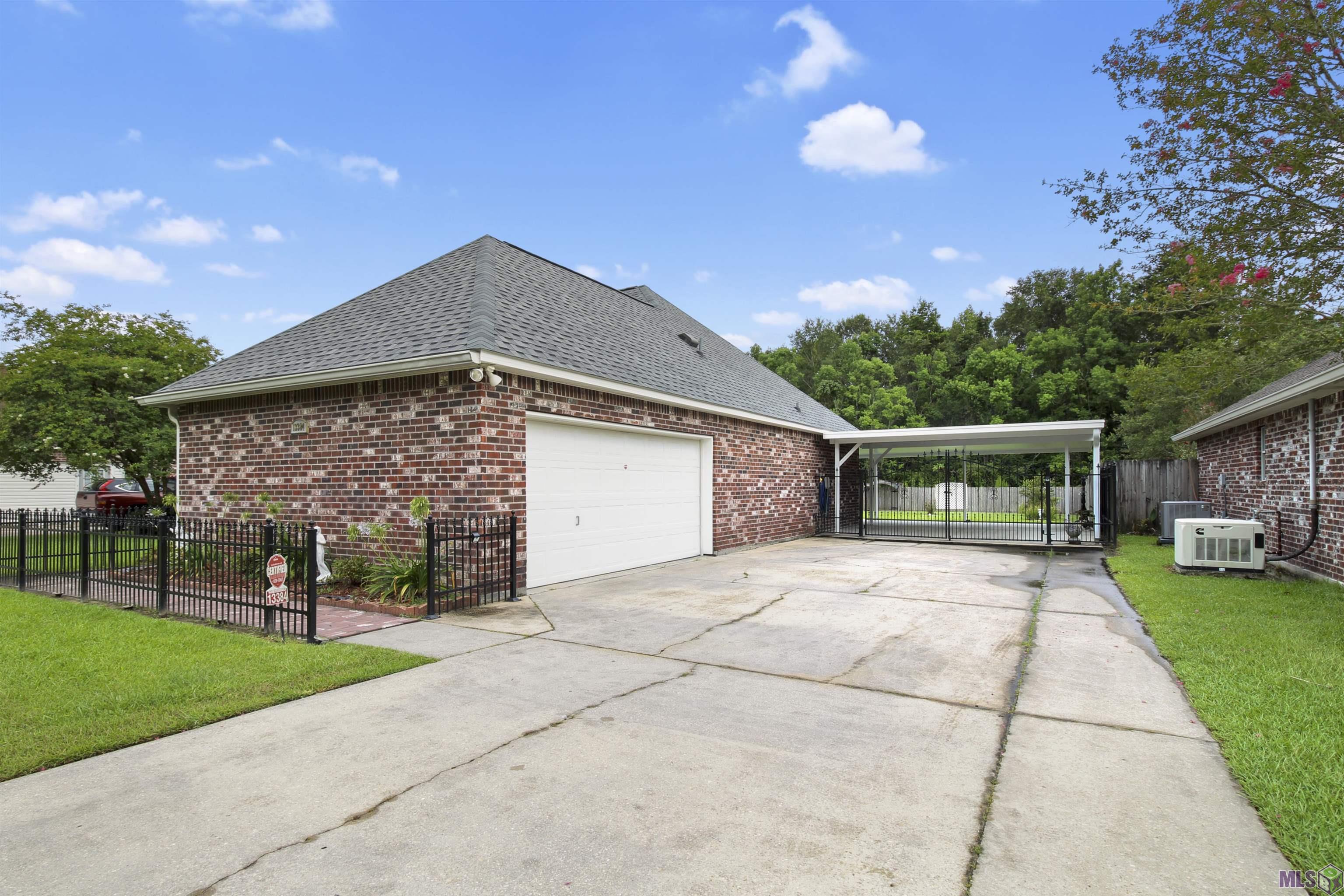 13384 Arnold Road Walker, LA 70785 - Photo 3 of 31 Gallery Image 3