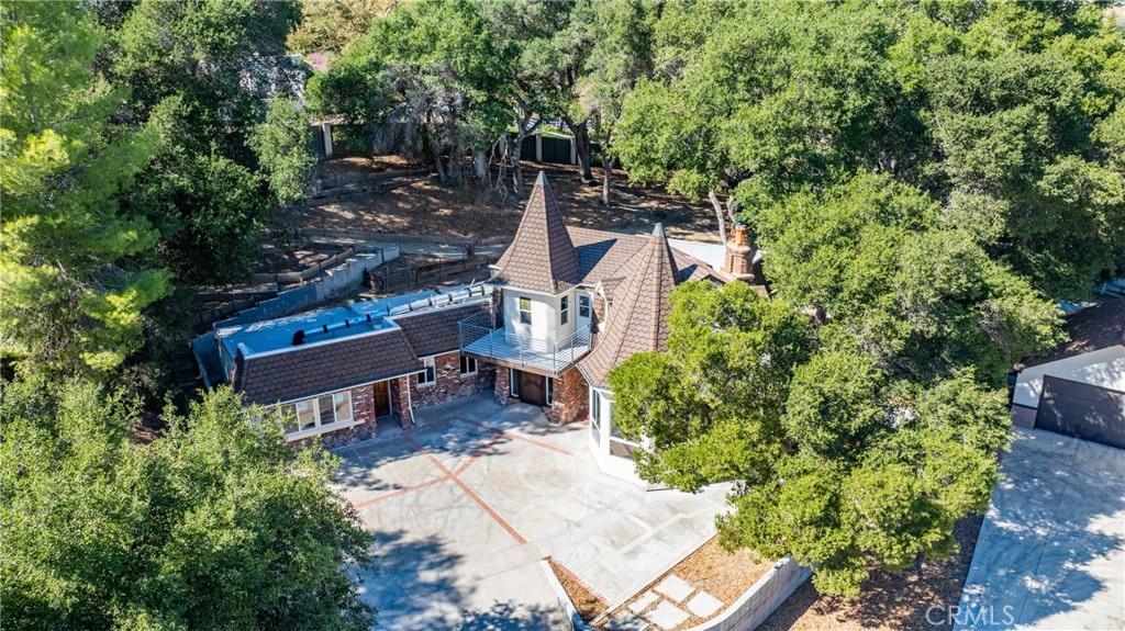 26251 Ravenhill Road Canyon Country, CA 91387 - Photo 31 of 64