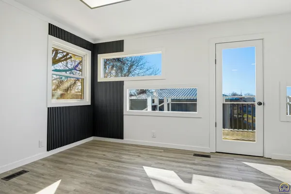 $287,000 | 308 Kansa Drive, Ozawkie, KS 66070