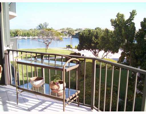 899 Jeffery Street, Unit 307 Boca Raton, FL 33487 - Photo 2 of 8 Additional Photo
