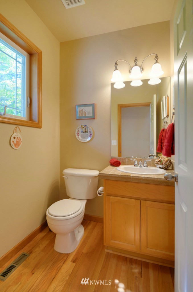105 182nd Place Southwest Bothell, WA 98012 - Photo 9 of 15