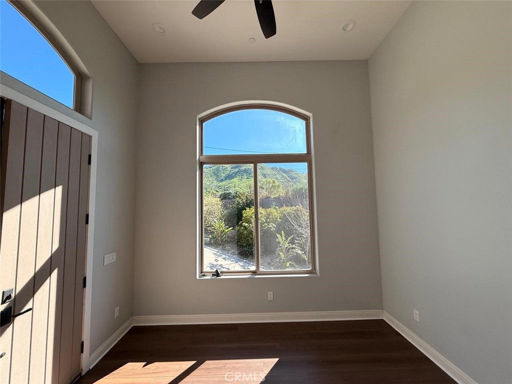 3000 Galaxie Road Riverside, CA 92507 - Photo 6 of 49