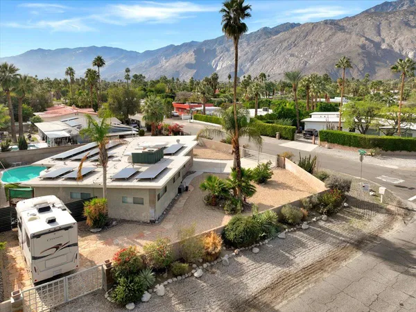$995,000 | 1617 East Paseo El Mirador, Palm Springs, CA 92262