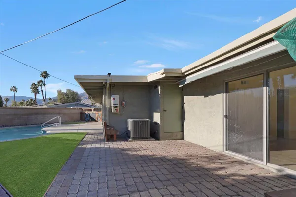 $995,000 | 1617 East Paseo El Mirador, Palm Springs, CA 92262
