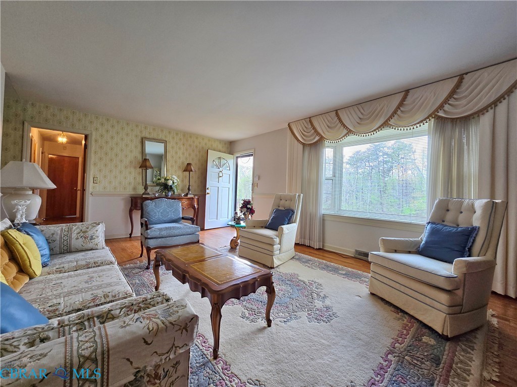 4836 Blackstone Road Blackstone, VA 23824 - Photo 3 of 28