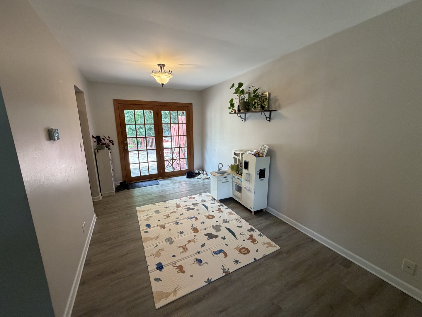 3S478 Winfield Road Warrenville, IL 60555 - Photo 4 of 15
