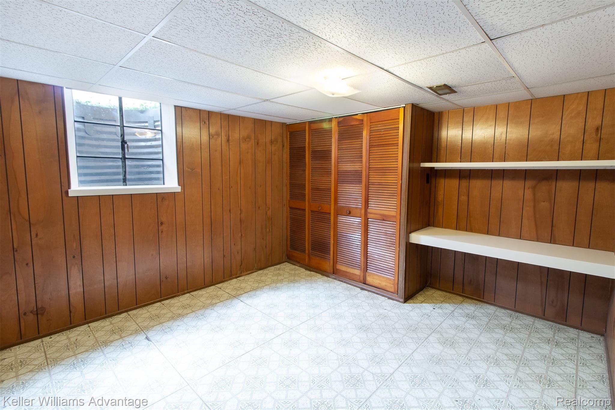 36955 Greenbush Road Wayne, MI 48184 - Photo 25 of 36 GreenbushRd_36955_Office_01.jpg