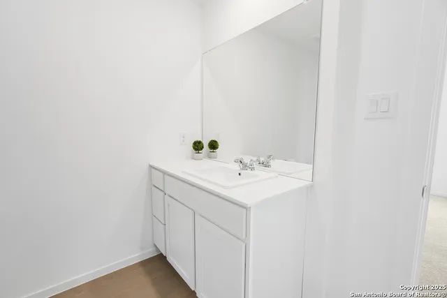 $1,595 | 3421 Sky Place, Seguin, TX 78155