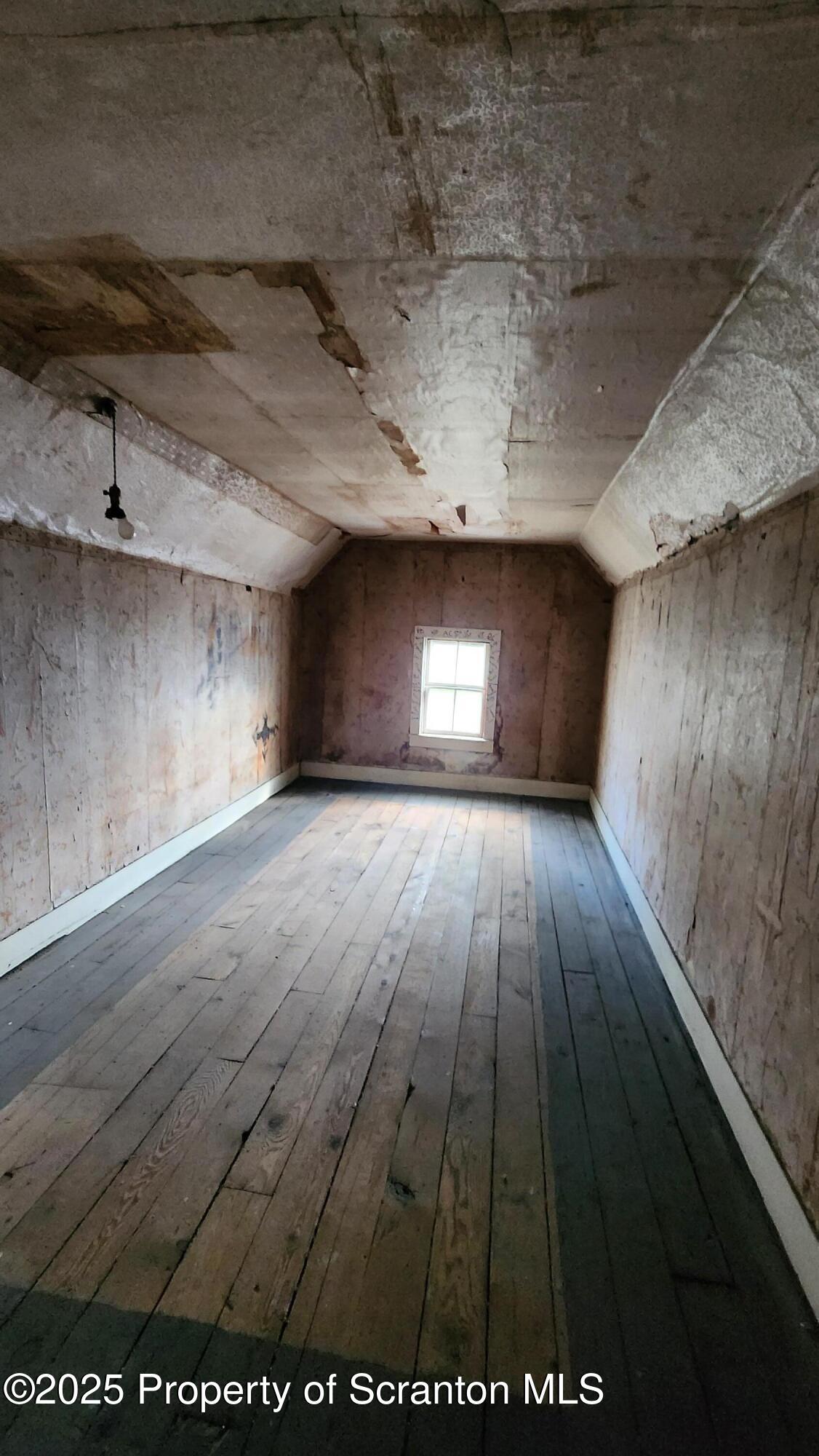 40 William Street Hallstead, PA 18822 - Photo 18 of 31 a view of wooden floor and a fireplace