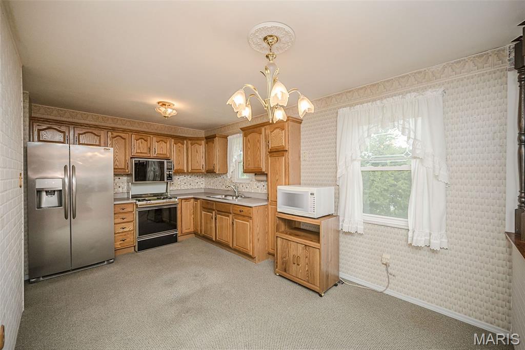 408 Birdie Hills Road St. Peters, MO 63376 - Photo 8 of 32