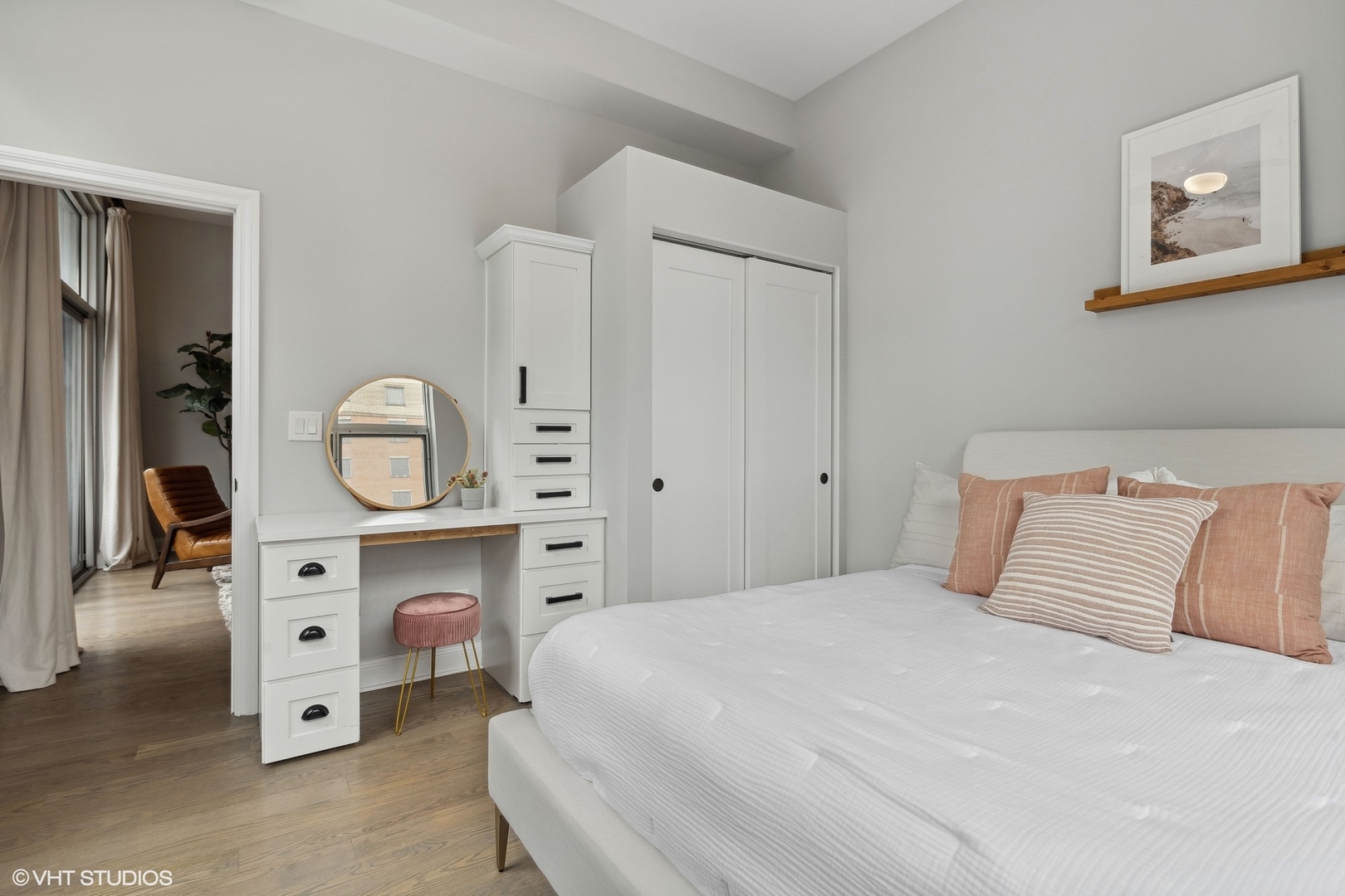 949 West Madison Street, Unit B409 Chicago, IL 60607 - Photo 13 of 16 Gallery Image 13