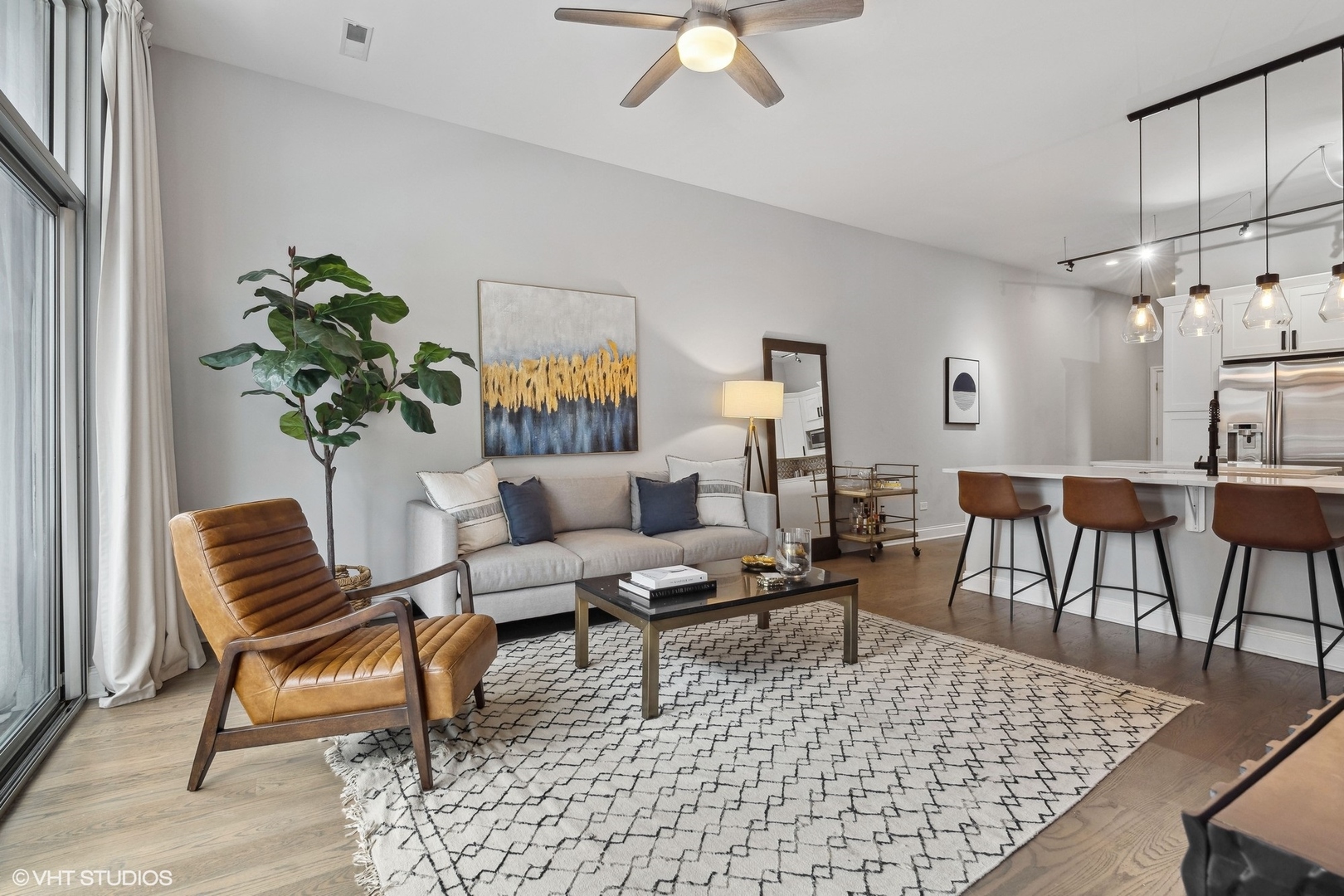 949 West Madison Street, Unit B409 Chicago, IL 60607 - Photo 4 of 16 Gallery Image 4