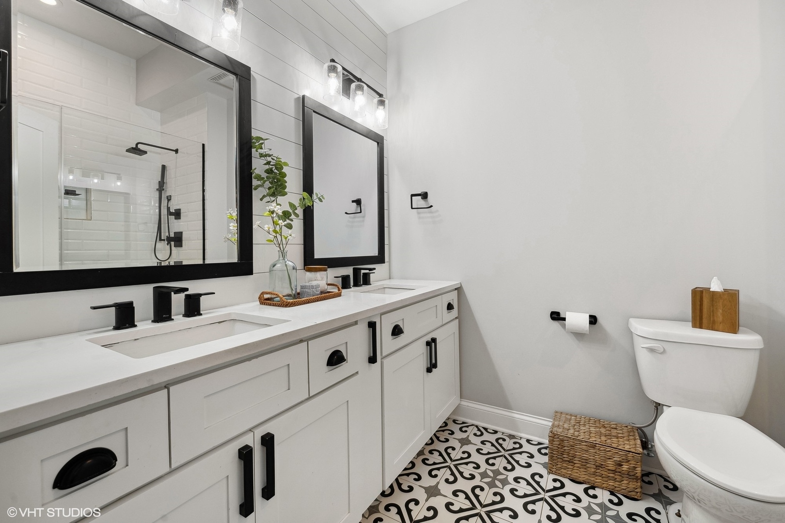 949 West Madison Street, Unit B409 Chicago, IL 60607 - Photo 10 of 16 Gallery Image 10
